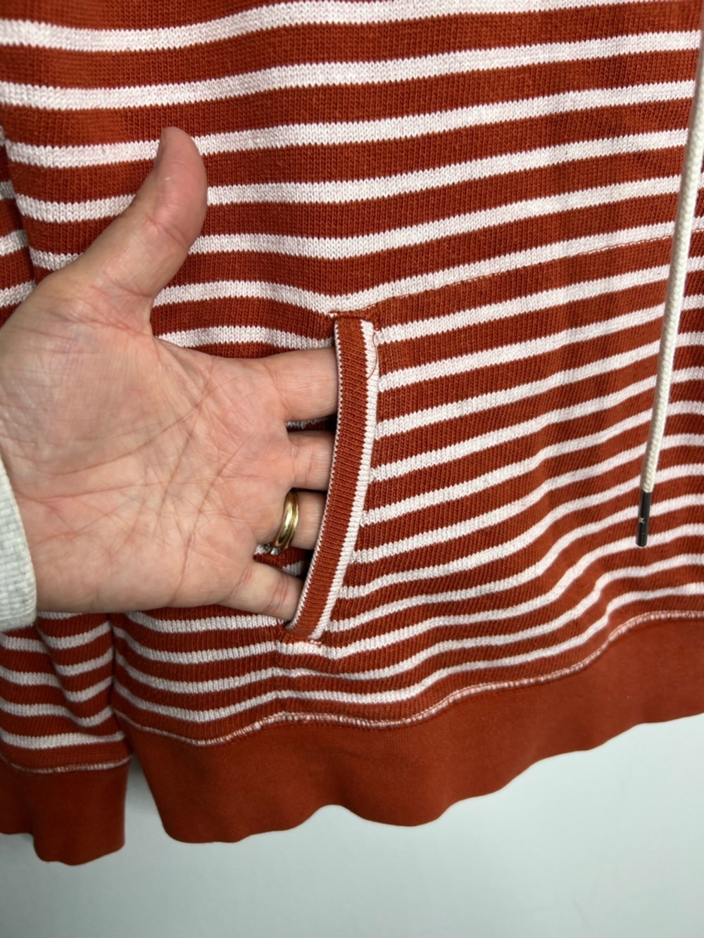 L.L. Bean Cowl Neck Sweatshirt Size Large - Picture 3 of 5
